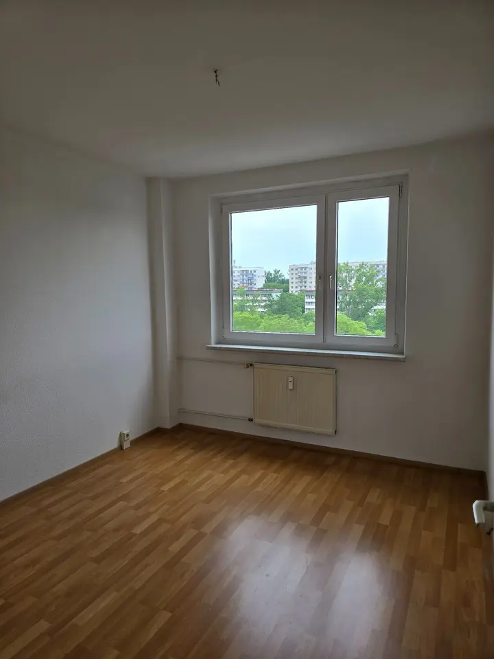3 Zimmer Wohnung mit 58 m² in Halle (Saale) – Bild 2