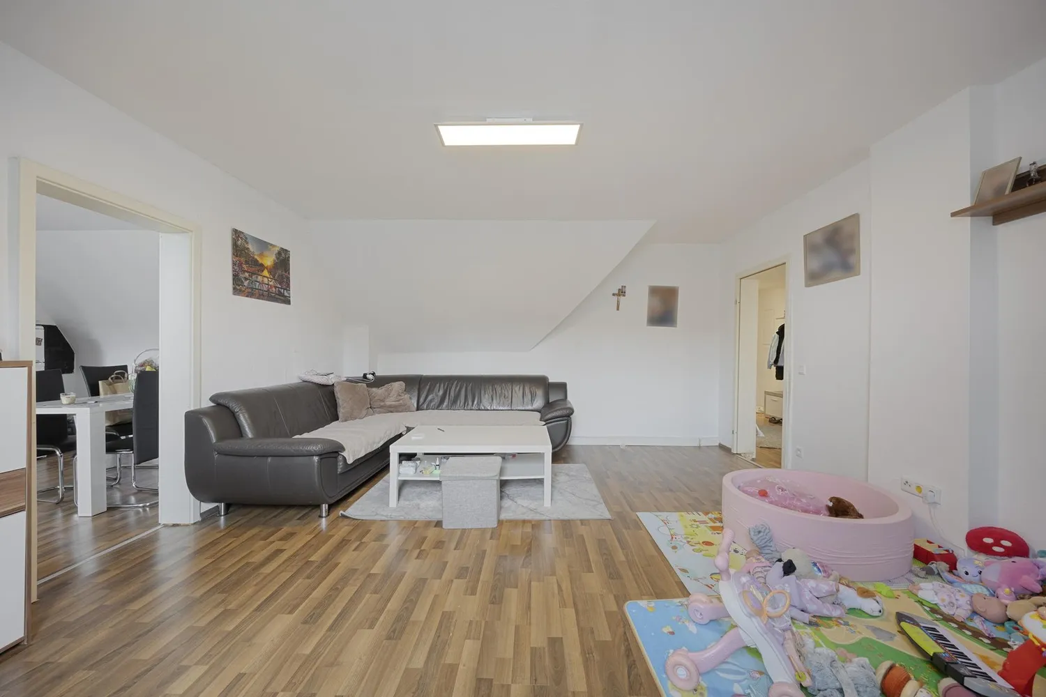 3 room apartment with 87 m² in Gelsenkirchen – Photo 1