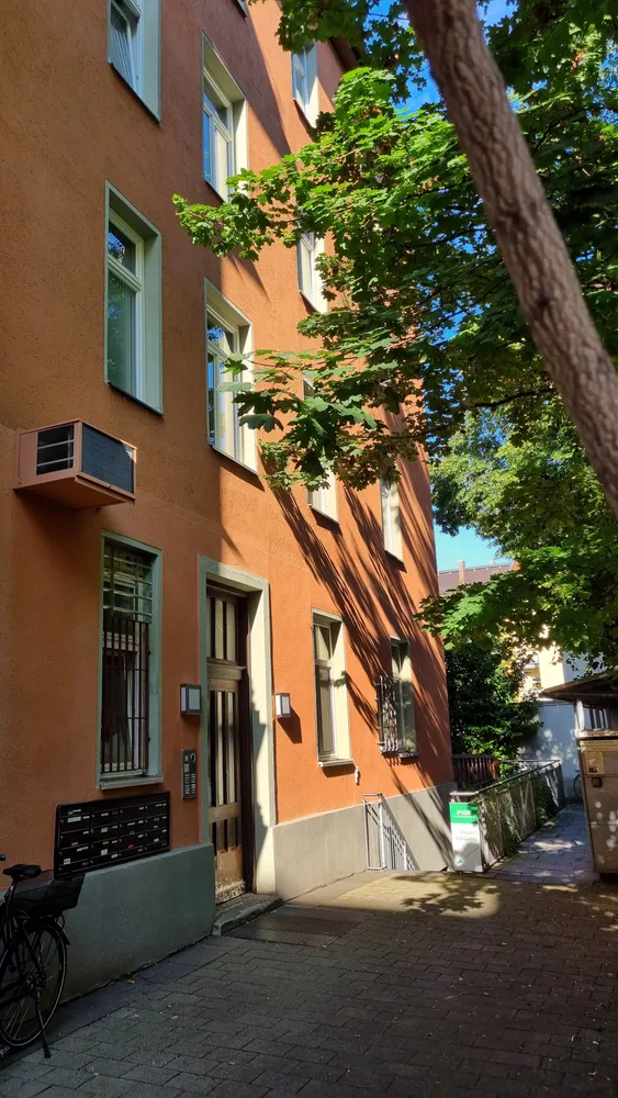 2 Zimmer Wohnung mit 68 m² in München – Bild 2