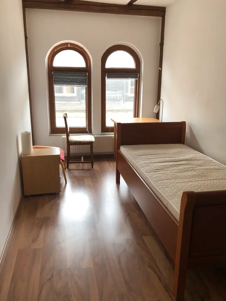 6 Zimmer Wohnung mit 120 m² in Köthen – Bild 6