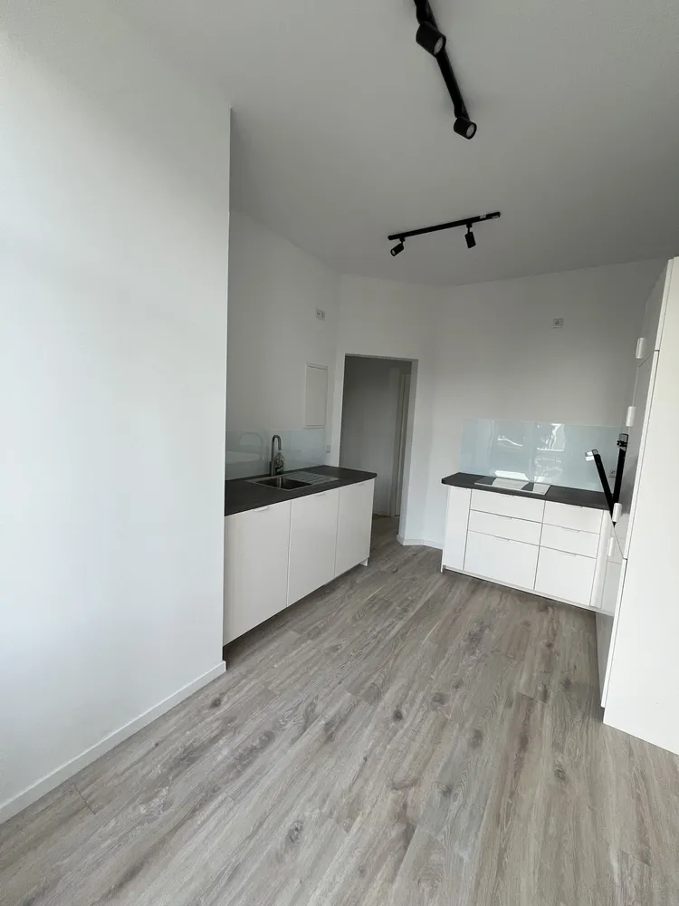 1 room apartment with 35 m² in Cologne – Photo 7