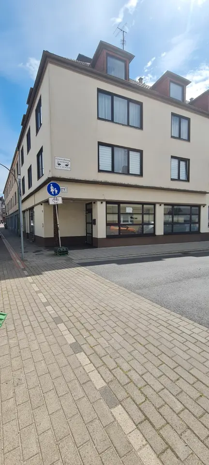 2 Zimmer Wohnung mit 77 m² in Bremerhaven – Bild 9