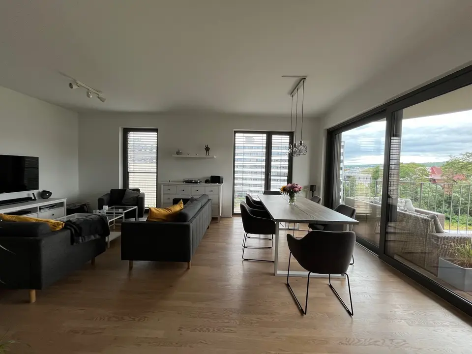 4 Zimmer Wohnung mit 134 m² in Erfurt – Bild 2