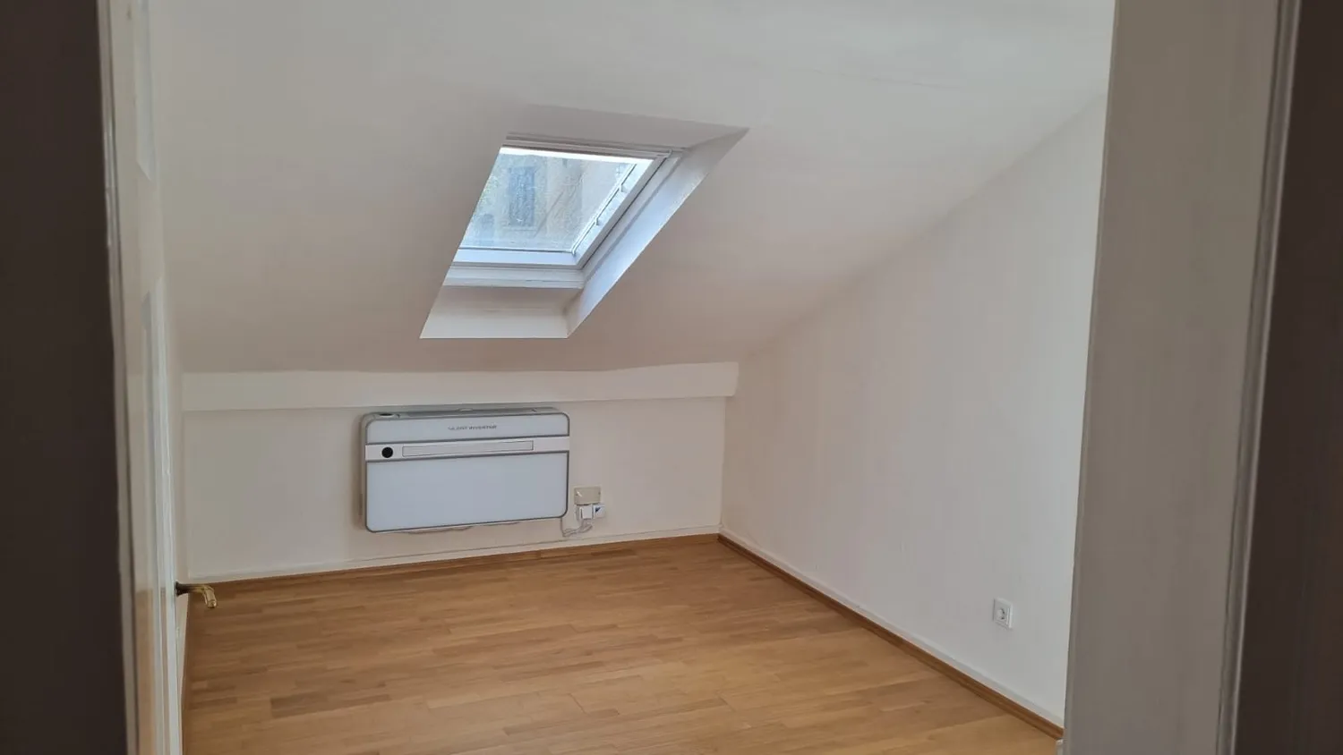 3 Zimmer Wohnung mit 85 m² in Wiesbaden – Bild 4