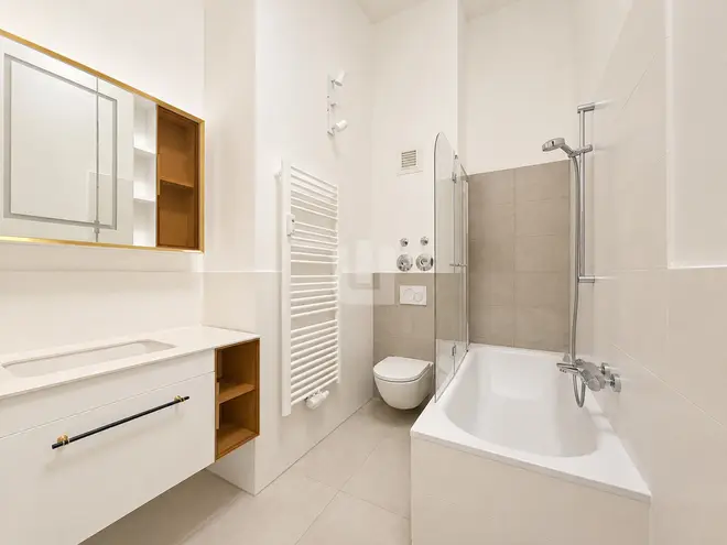6 Zimmer Wohnung mit 138 m² in München – Bild 12