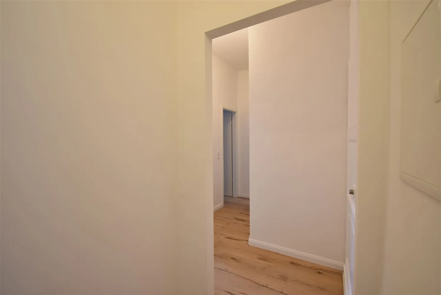 2 Zimmer Wohnung mit 75 m² in Düsseldorf – Bild 4