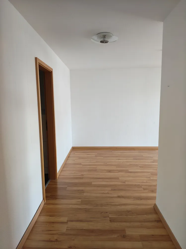 4 Zimmer Wohnung mit 126 m² in Leonberg – Bild 2