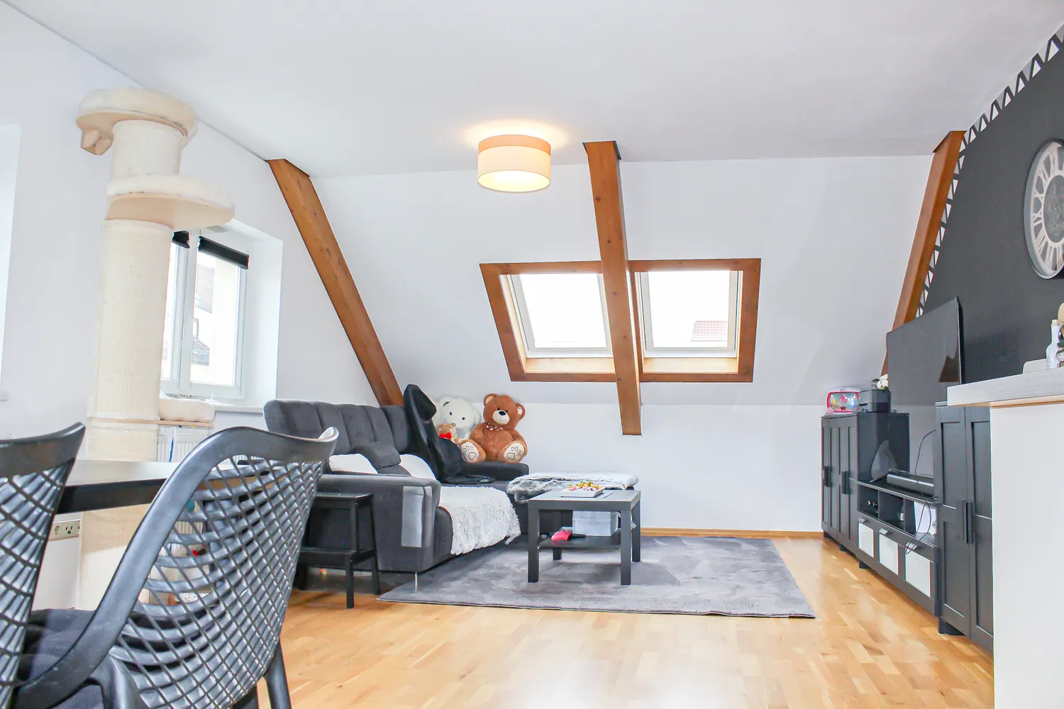 3 Zimmer Wohnung mit 58 m² in Augsburg – Bild 2