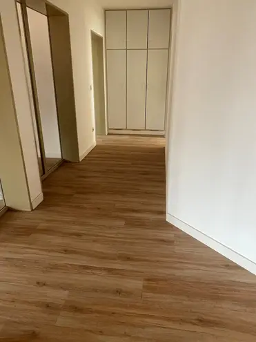3 Zimmer Wohnung mit 81 m² in Hannover – Bild 2