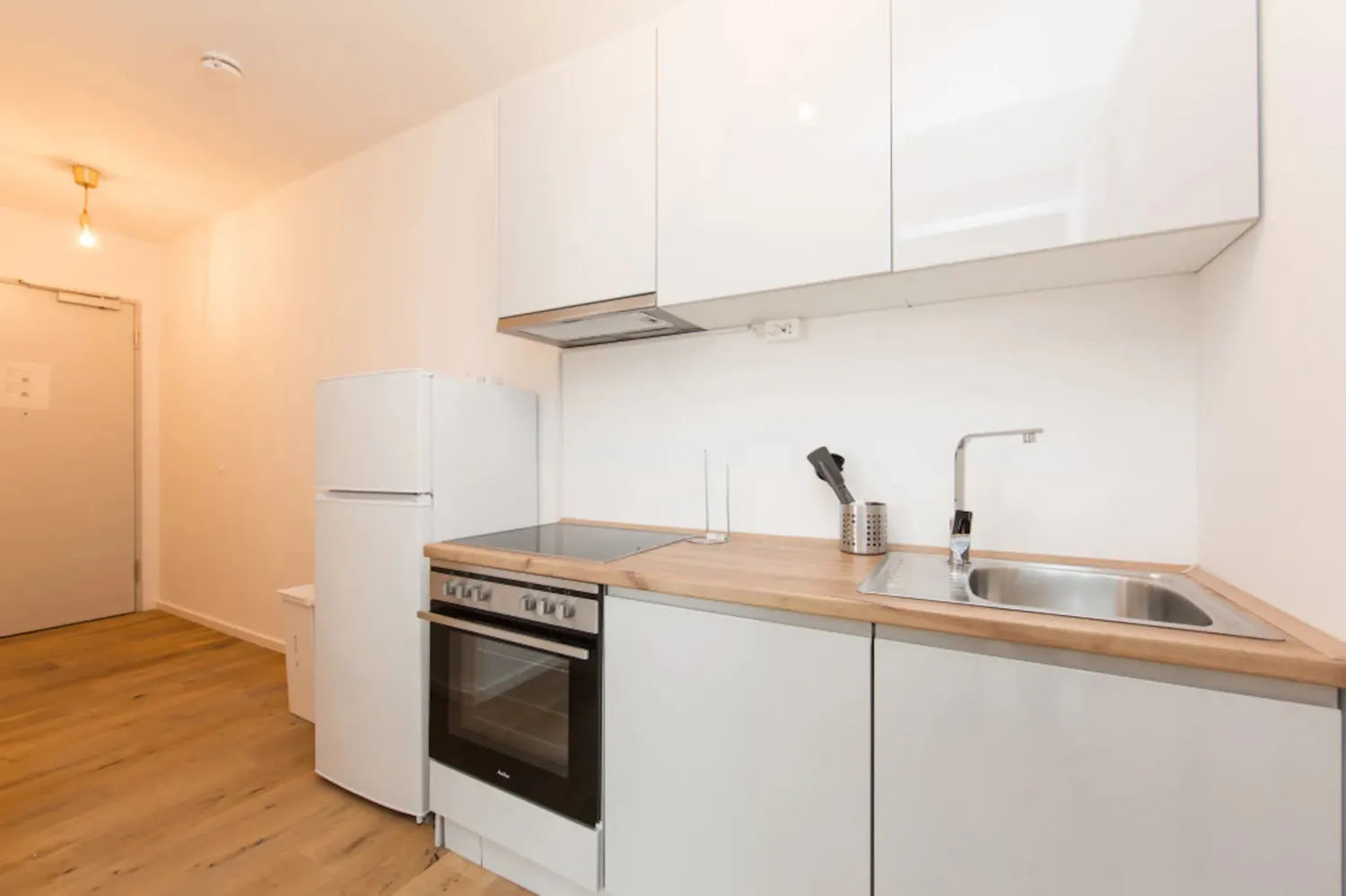 Shared room with 12 m² in Berlin – Photo 9