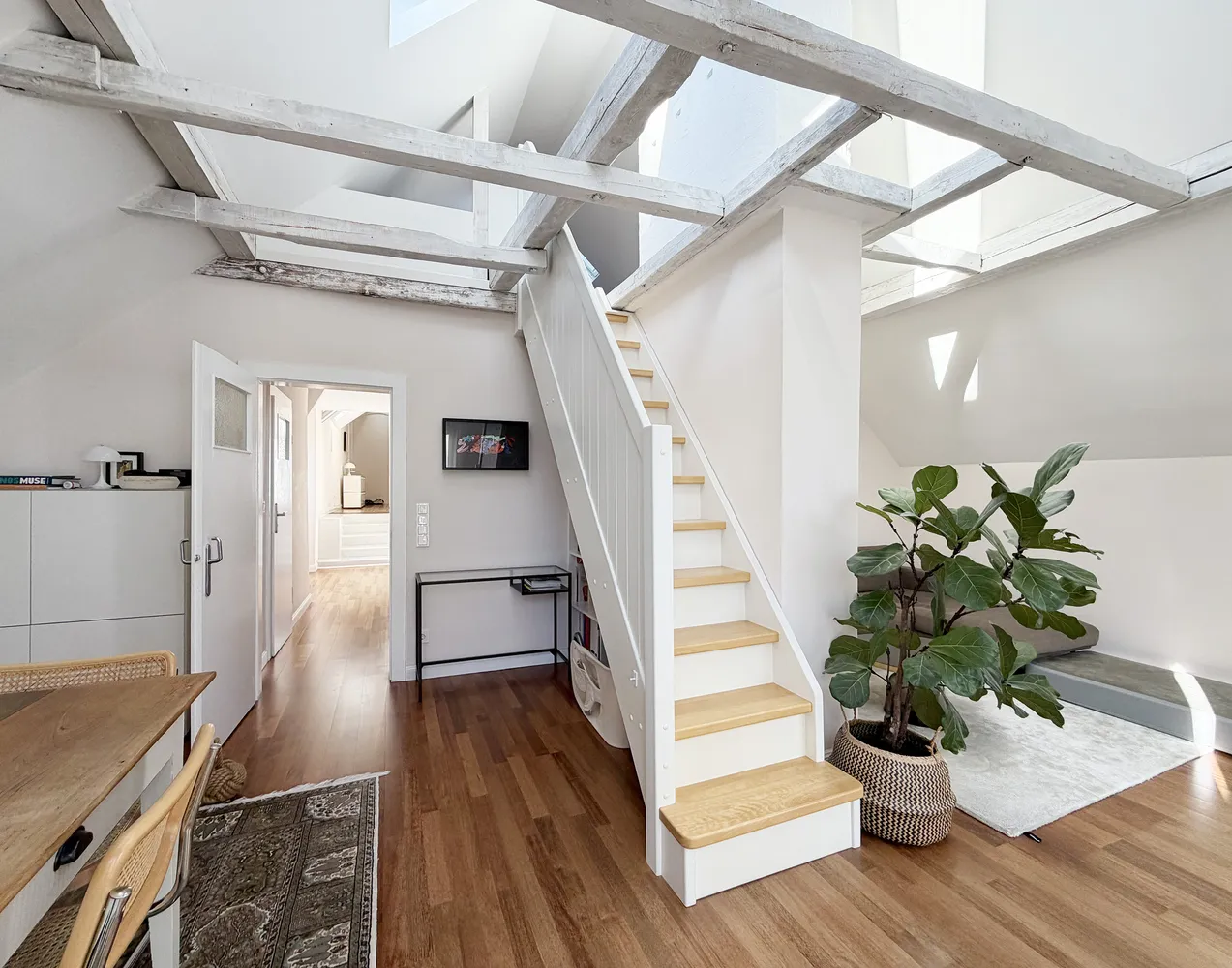 3 room apartment with 90 m² in Hanover – Photo 2