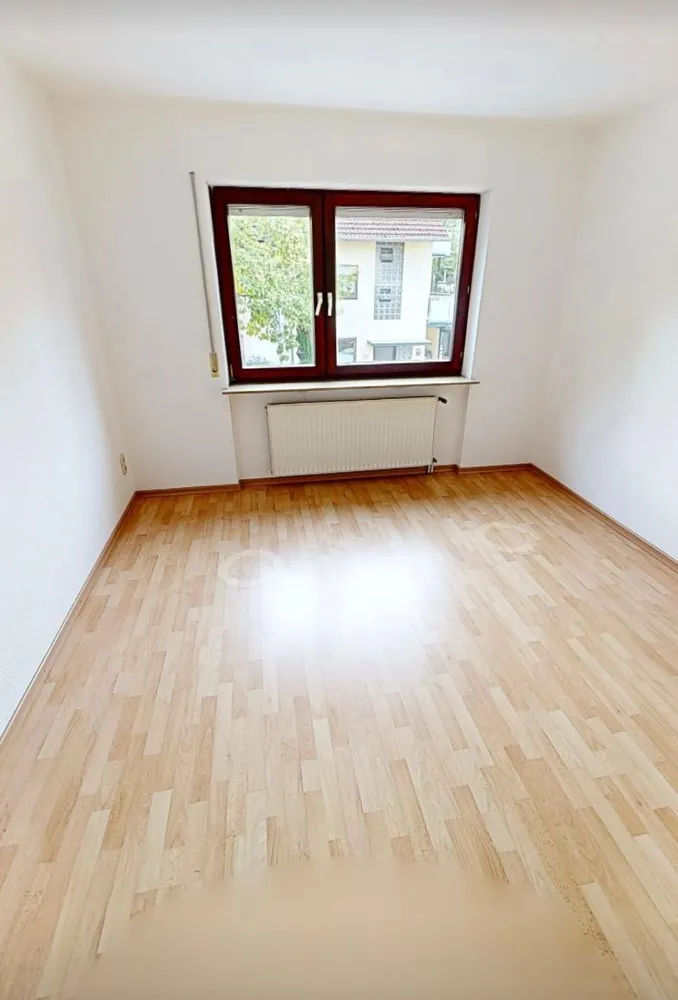 6 Zimmer Wohnung mit 120 m² in Mannheim – Bild 3