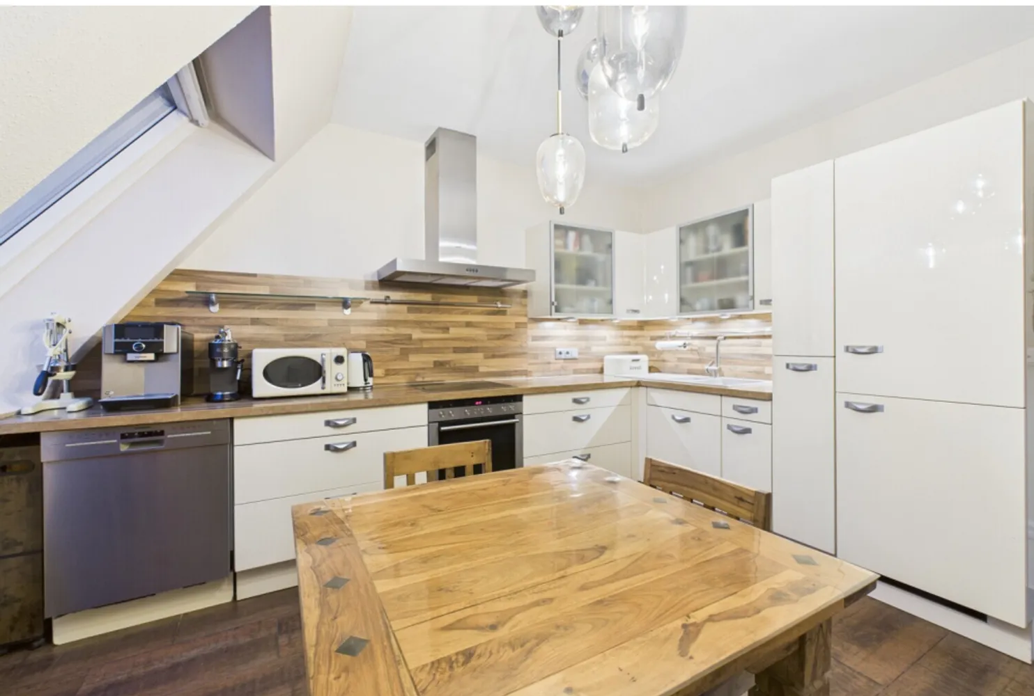 4 Zimmer Wohnung mit 120 m² in Augsburg – Bild 10