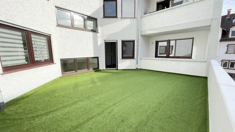 5 Zimmer Wohnung mit 133 m² in Weinheim – Bild 3