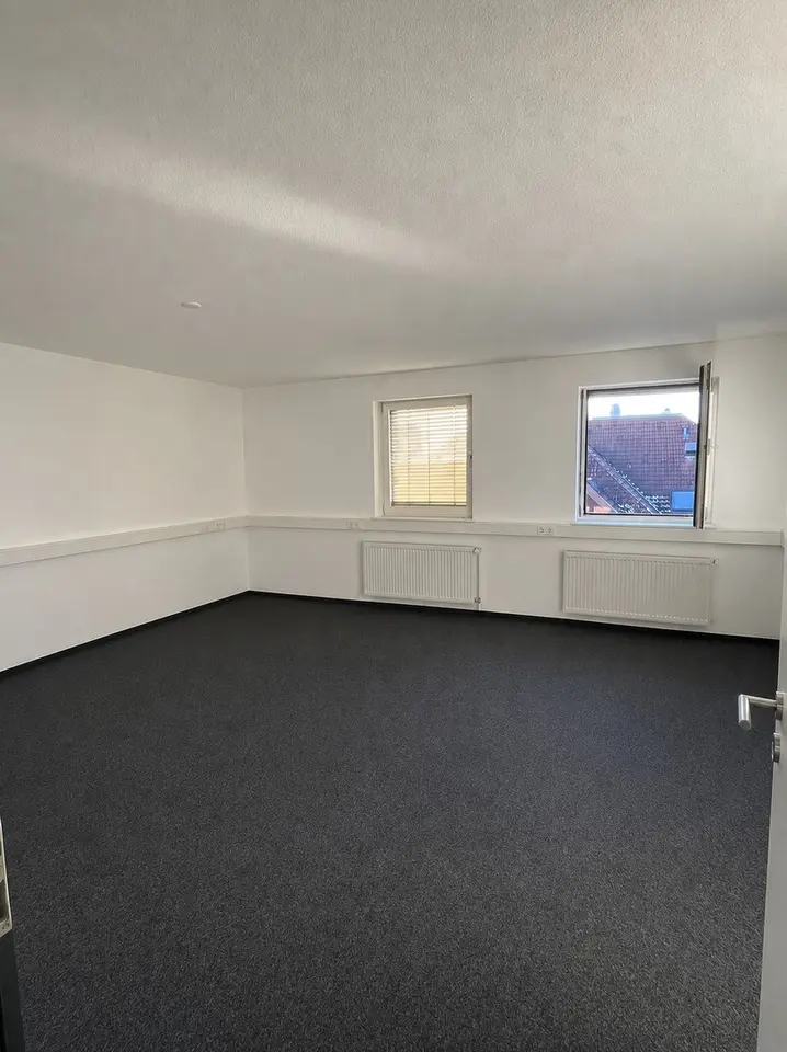 5 Zimmer Wohnung mit 130 m² in Singen – Bild 3