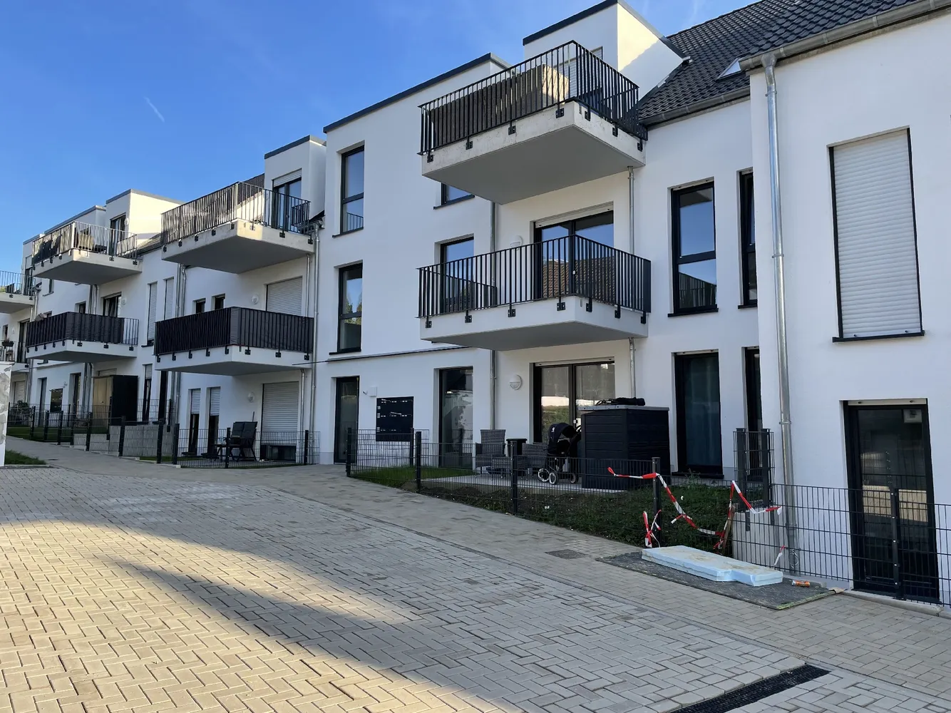 3 Zimmer Wohnung mit 89 m² in Leverkusen – Bild 2