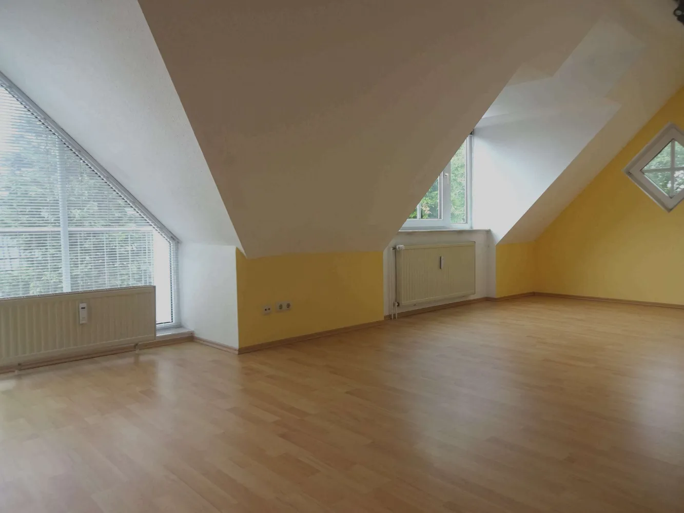 3 Zimmer Wohnung mit 79 m² in Oldenburg – Bild 1