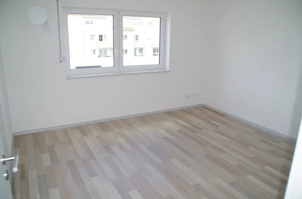 3 Zimmer Wohnung mit 81 m² in Regensburg – Bild 3