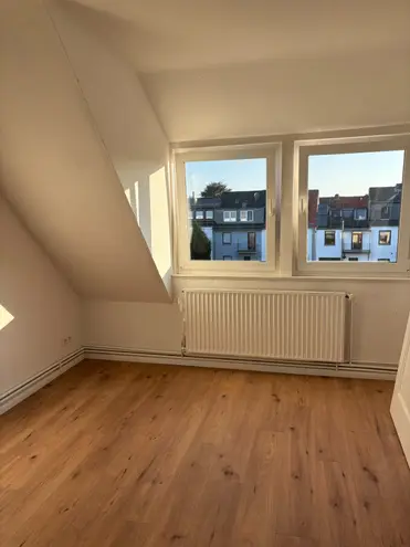5 Zimmer Wohnung mit 95 m² in Bremen – Bild 1