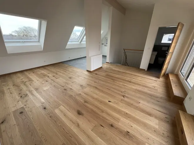 4 Zimmer Wohnung mit 115 m² in München – Bild 2