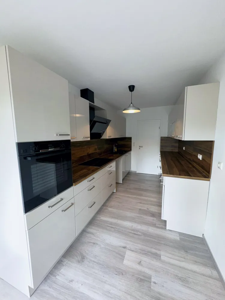 4 Zimmer Wohnung mit 100 m² in Wiesbaden – Bild 6