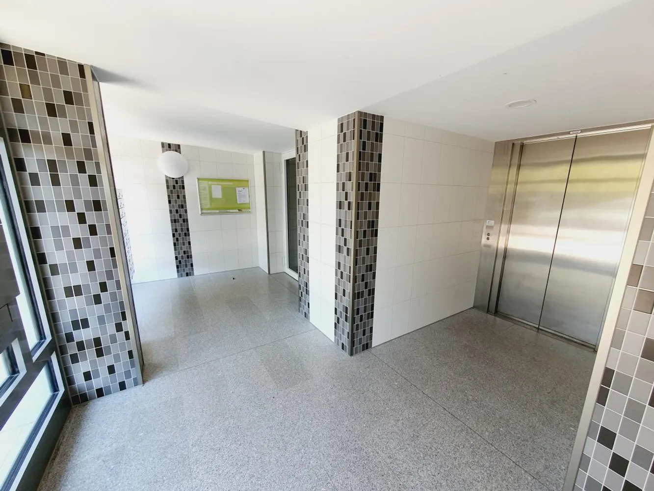 3 Zimmer Wohnung mit 83 m² in Magdeburg – Bild 2