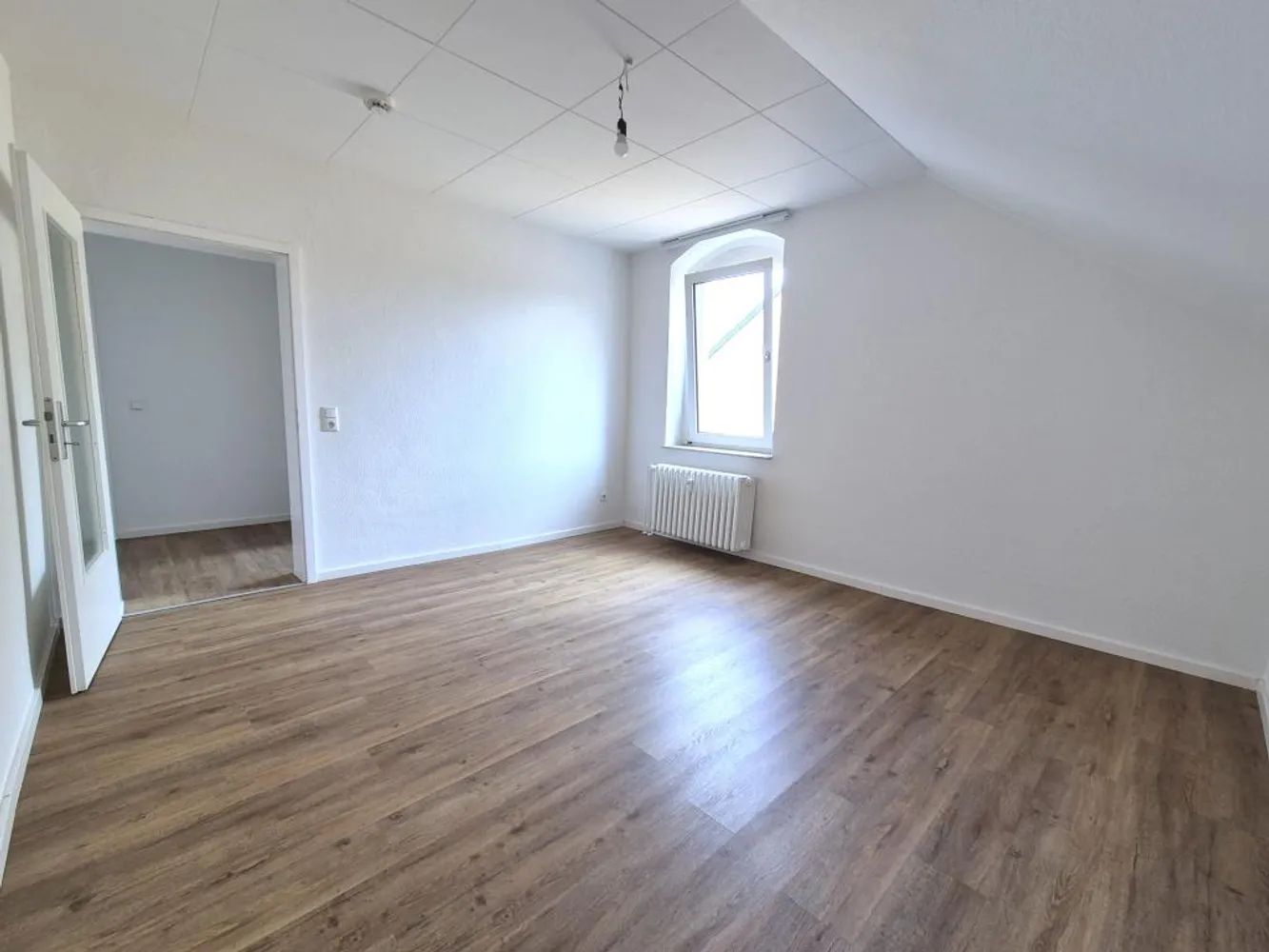 2 Zimmer Wohnung mit 49 m² in Duisburg – Bild 2