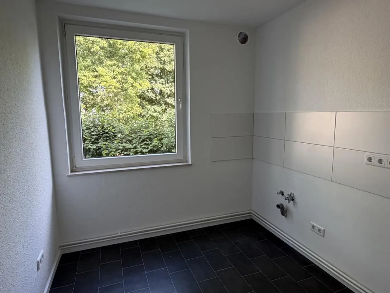 4 room apartment with 66 m² in Minden – Photo 5