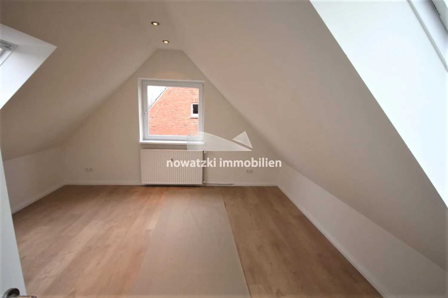 4 Zimmer Wohnung mit 123 m² in Lübeck – Bild 10