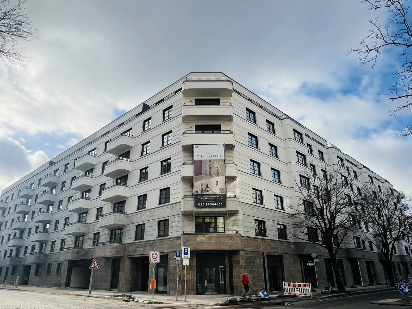 2 room apartment with 50 m² in Berlin – Photo 2