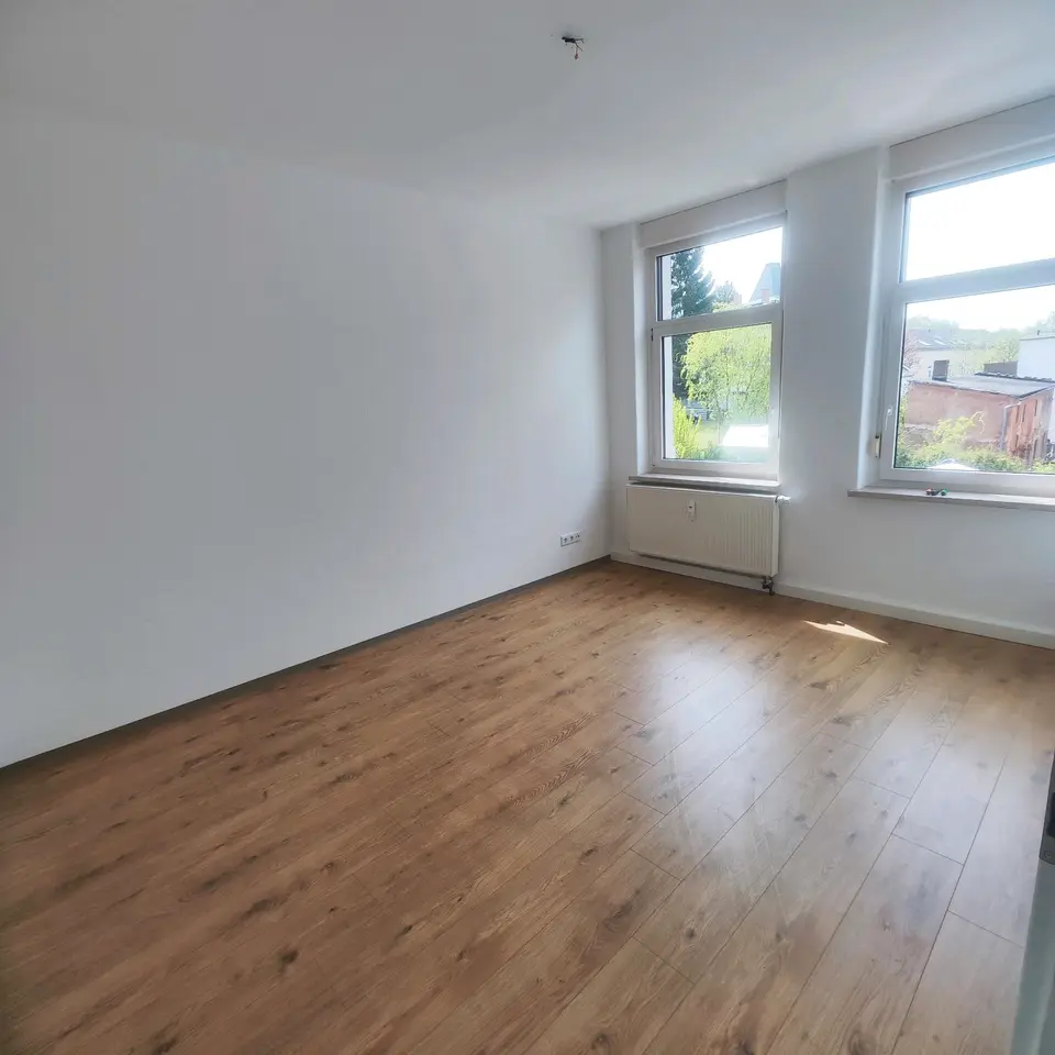 3 Zimmer Wohnung mit 81 m² in Werdau – Bild 2
