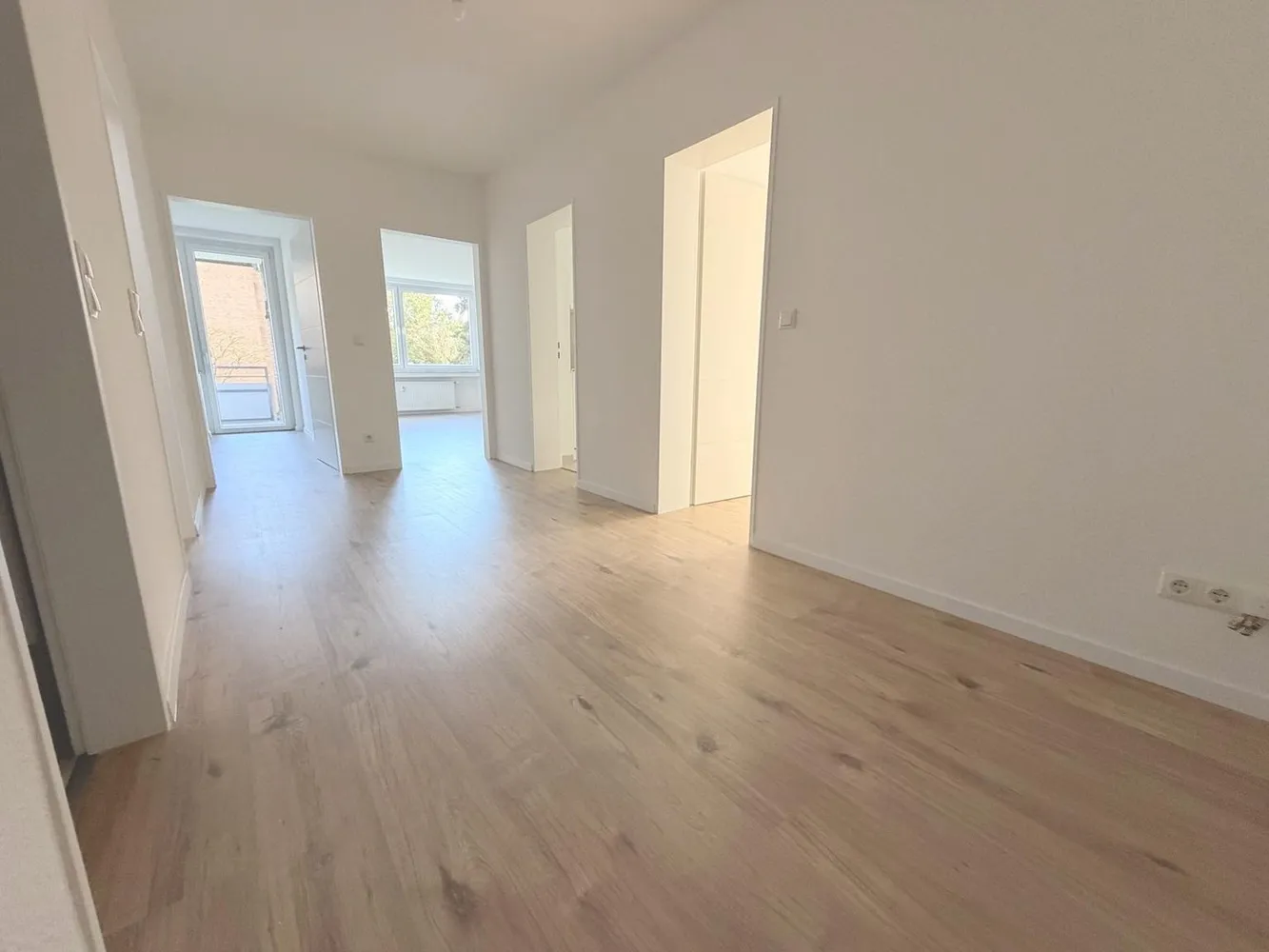 3 Zimmer Wohnung mit 80 m² in Düsseldorf – Bild 4