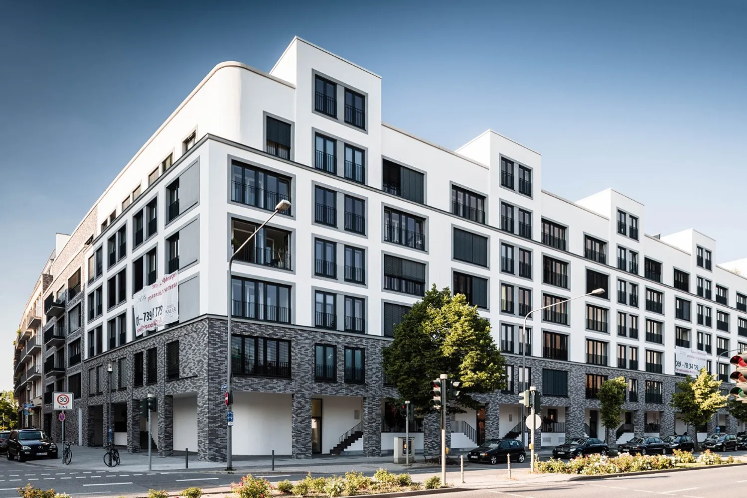 2 Zimmer Wohnung mit 83 m² in Frankfurt am Main – Bild 8
