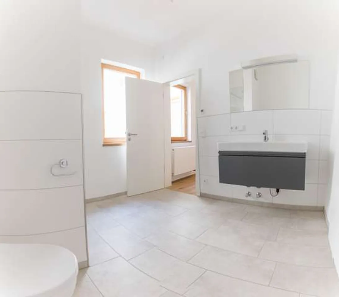 2 Zimmer Wohnung mit 76 m² in Straubing – Bild 4