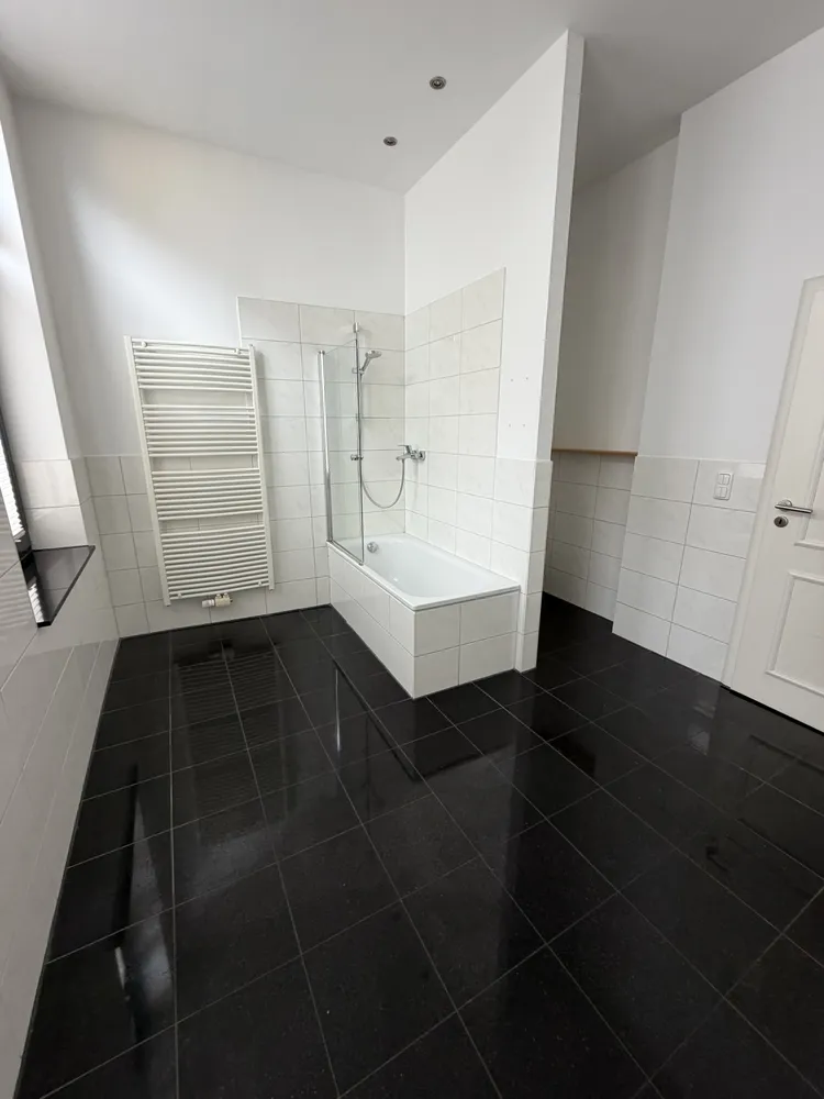3 room apartment with 83 m² in Cologne – Photo 4