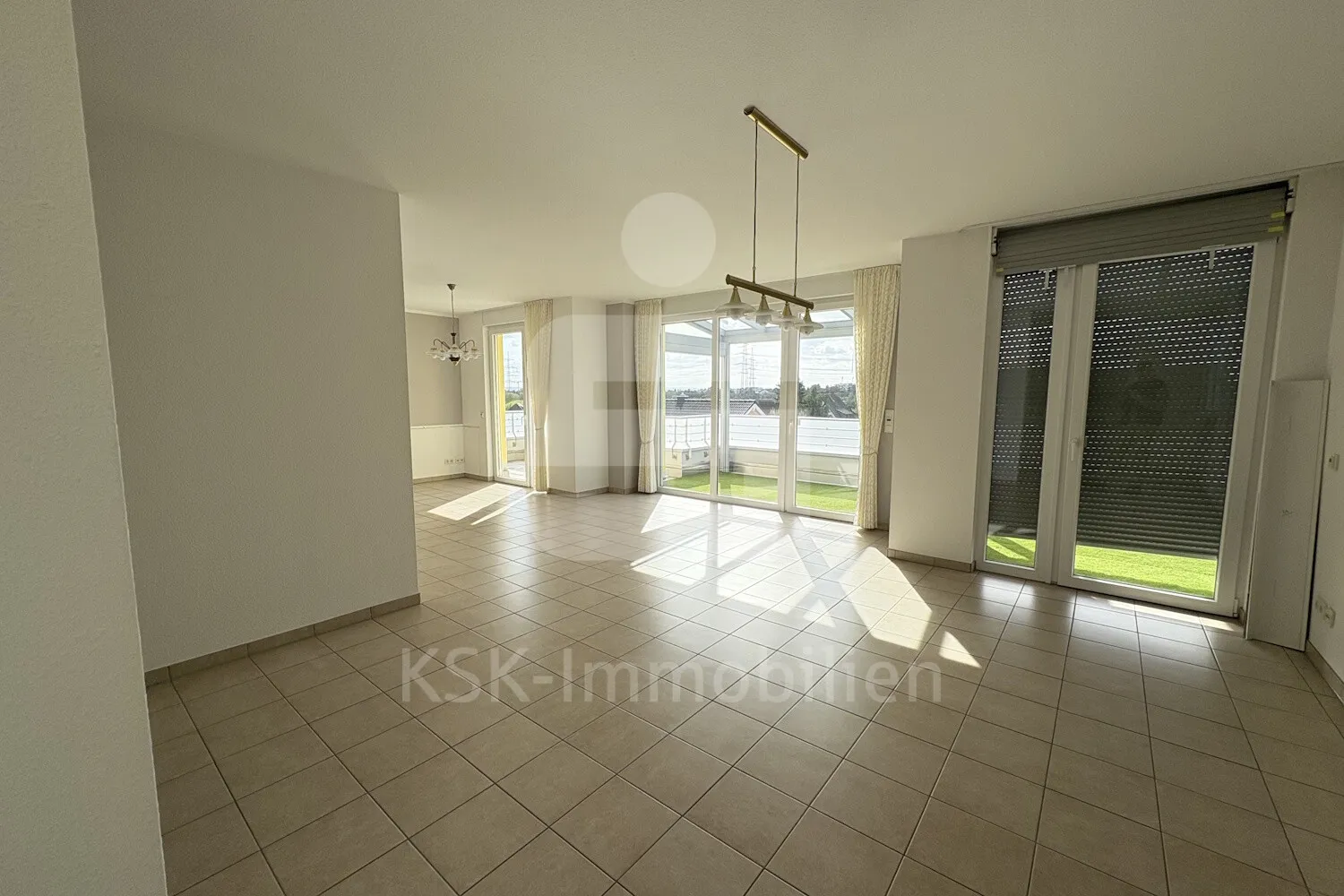 3 room apartment with 109 m² in Troisdorf – Photo 2