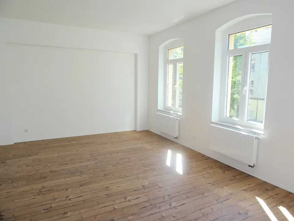 3 Zimmer Wohnung mit 90 m² in Werdau – Bild 1