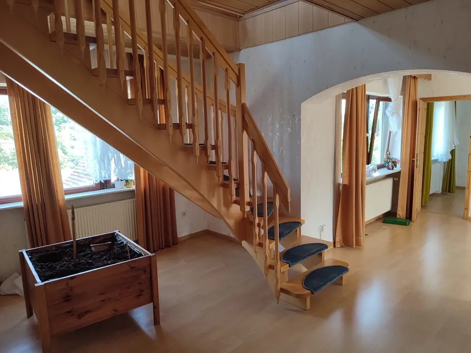 4 Zimmer Wohnung mit 180 m² in Saarbrücken – Bild 8