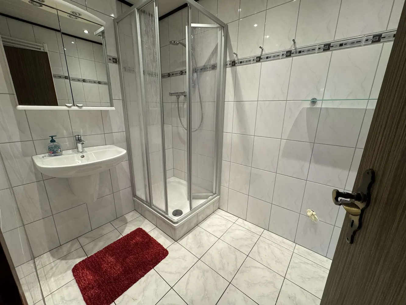 4 Zimmer Wohnung mit 97 m² in Köln – Bild 8