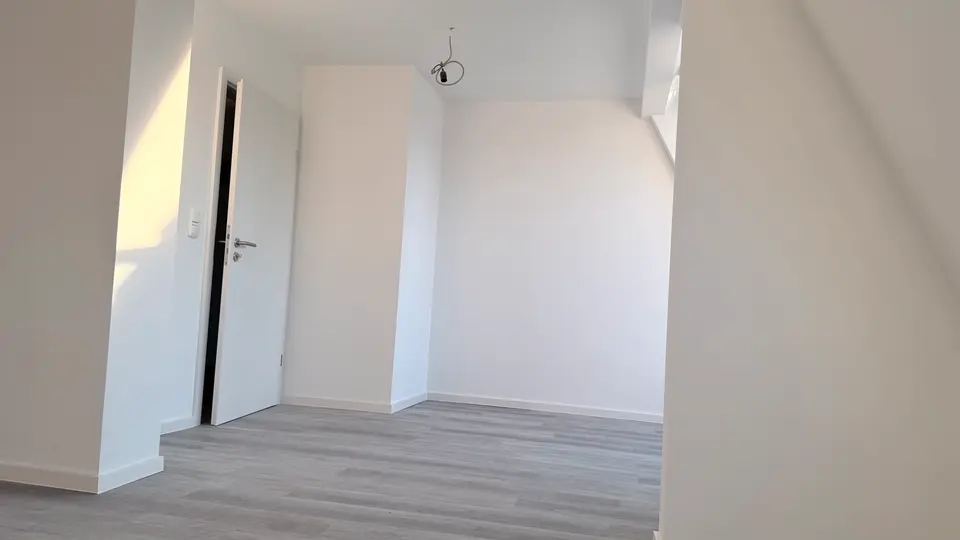 3 Zimmer Wohnung mit 100 m² in Iserlohn – Bild 4