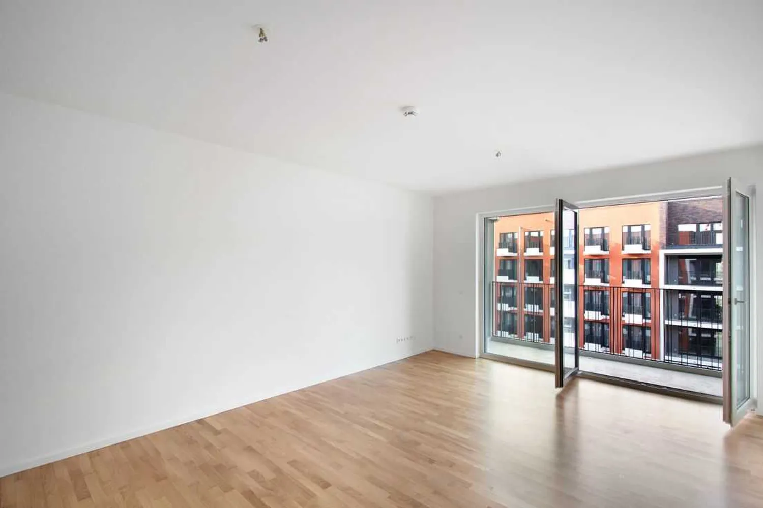 2 Zimmer Wohnung mit 63 m² in Berlin – Bild 4