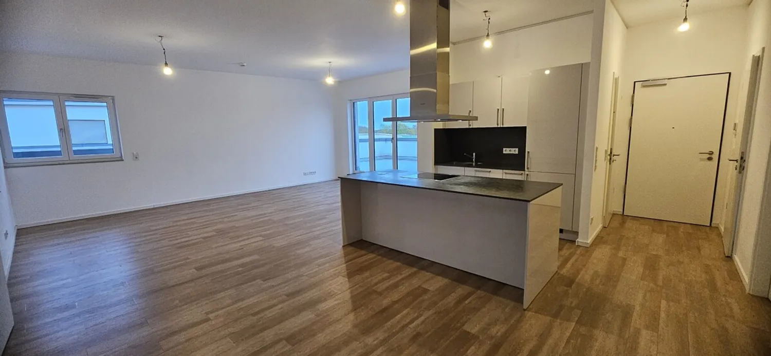 4 Zimmer Wohnung mit 151 m² in Stade – Bild 1