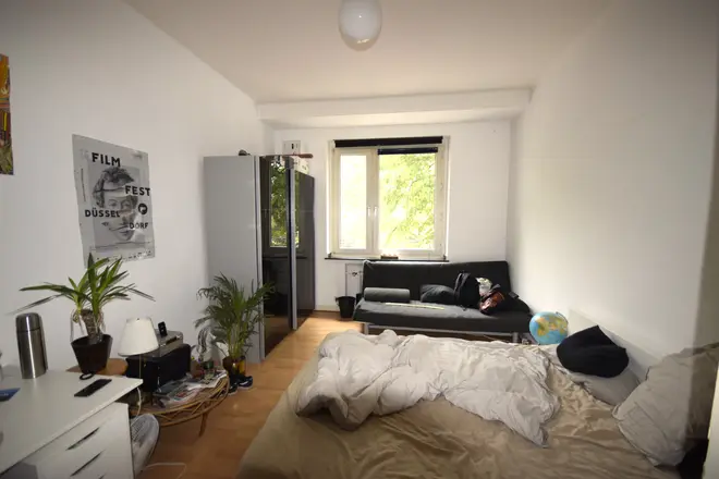 3 Zimmer Wohnung mit 98 m² in Düsseldorf – Bild 2