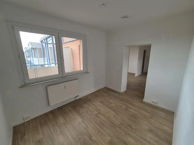 4 Zimmer Wohnung mit 67 m² in Halle (Saale) – Bild 6
