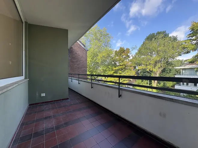6 Zimmer Wohnung mit 157 m² in Düsseldorf – Bild 8