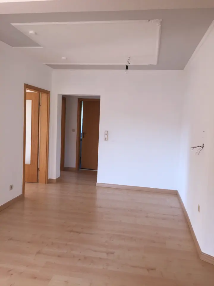 4 Zimmer Wohnung mit 120 m² in Meiningen – Bild 1
