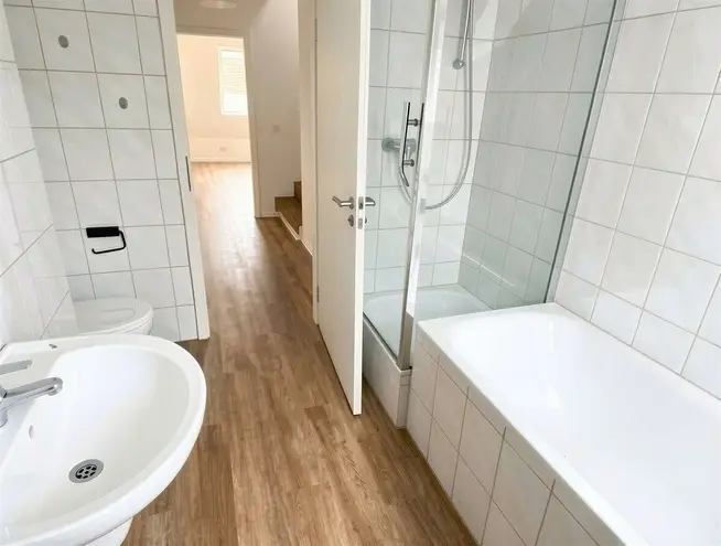4 Zimmer Wohnung mit 125 m² in Oberhausen – Bild 10