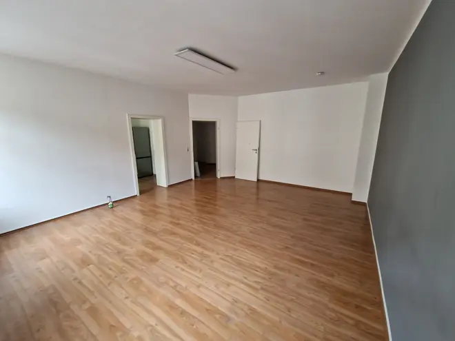 3 Zimmer Wohnung mit 93 m² in Halle (Saale) – Bild 3