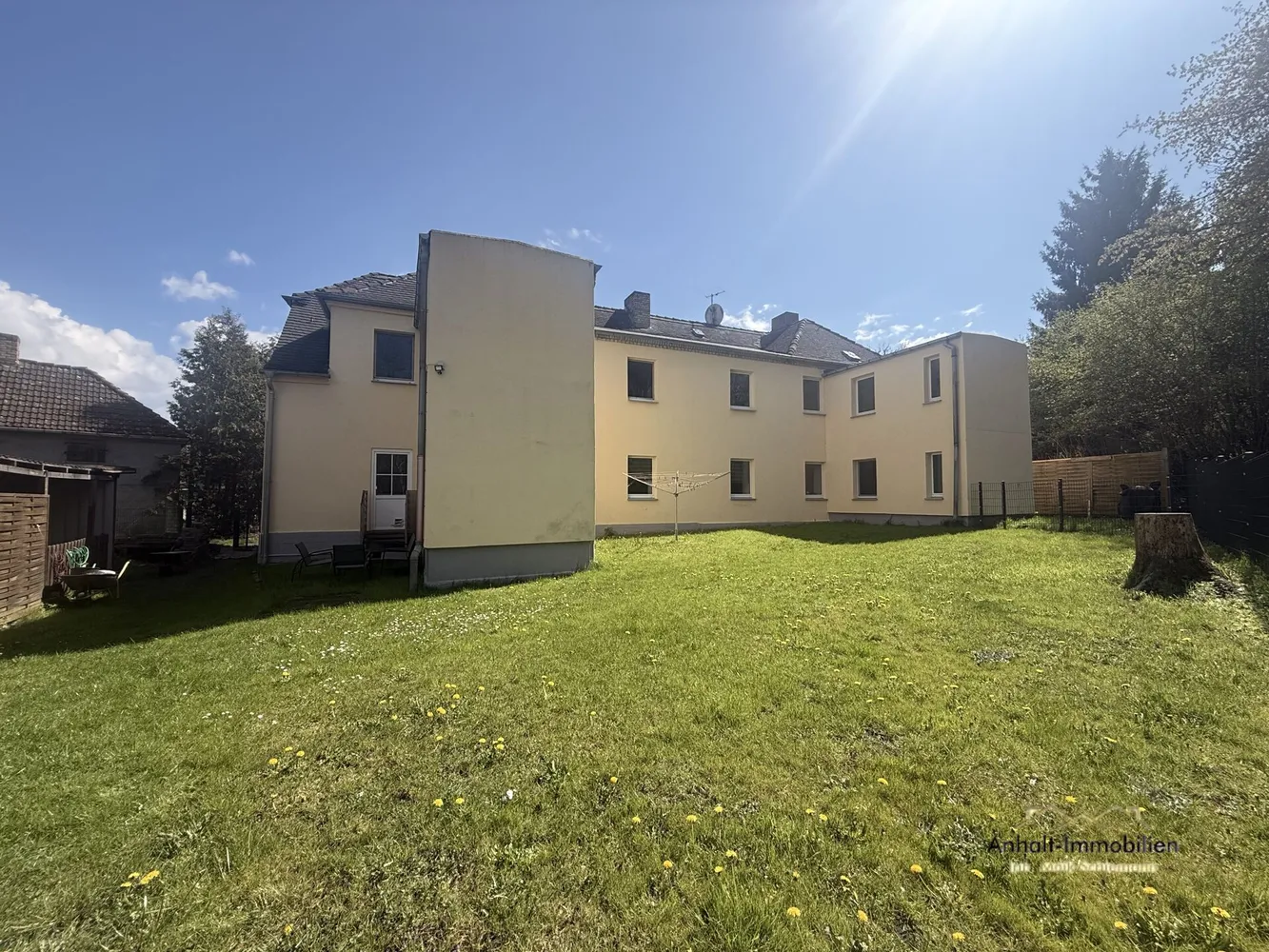 5 Zimmer Wohnung mit 100 m² in Bitterfeld-Wolfen – Bild 2