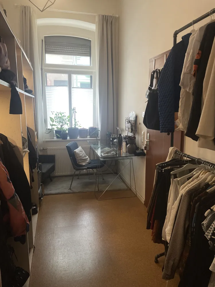 3 room apartment with 32 m² in Cologne – Photo 2